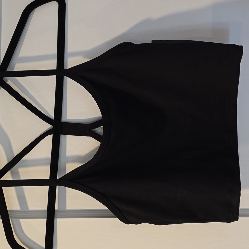 Black Yoga Crop Top Nwt